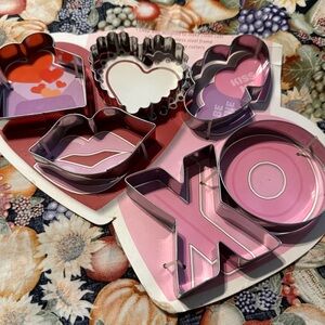 Valentine Cookie Cutter Set - XO Hearts & Lips